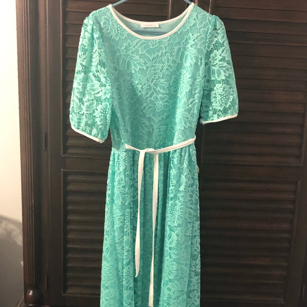 Blue dress with pockets